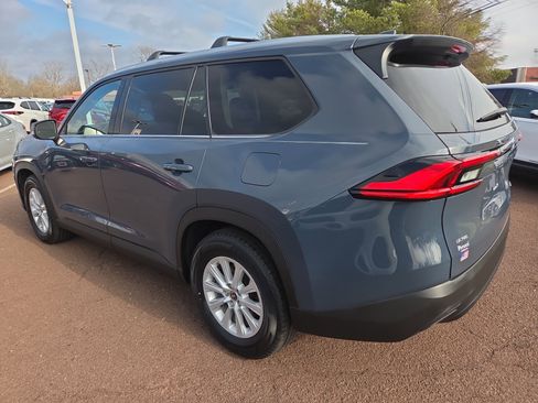 Certified 2024 Toyota Grand Highlander XLE AWD image 5