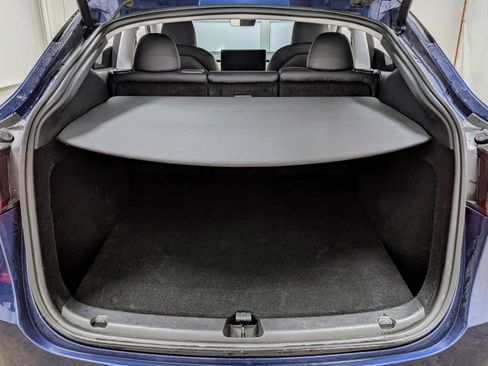 Used 2023 Tesla Model Y Long Range image 22