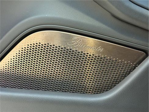 Used 2022 Porsche Taycan Turbo w/ Premium Package image 14