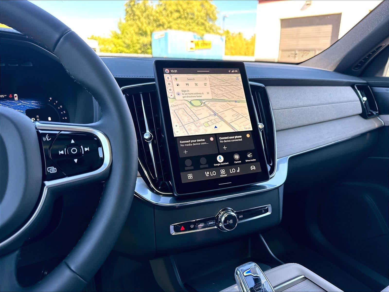 New 2027 Volvo XC90 B6 Plus AWD/4WD image 9