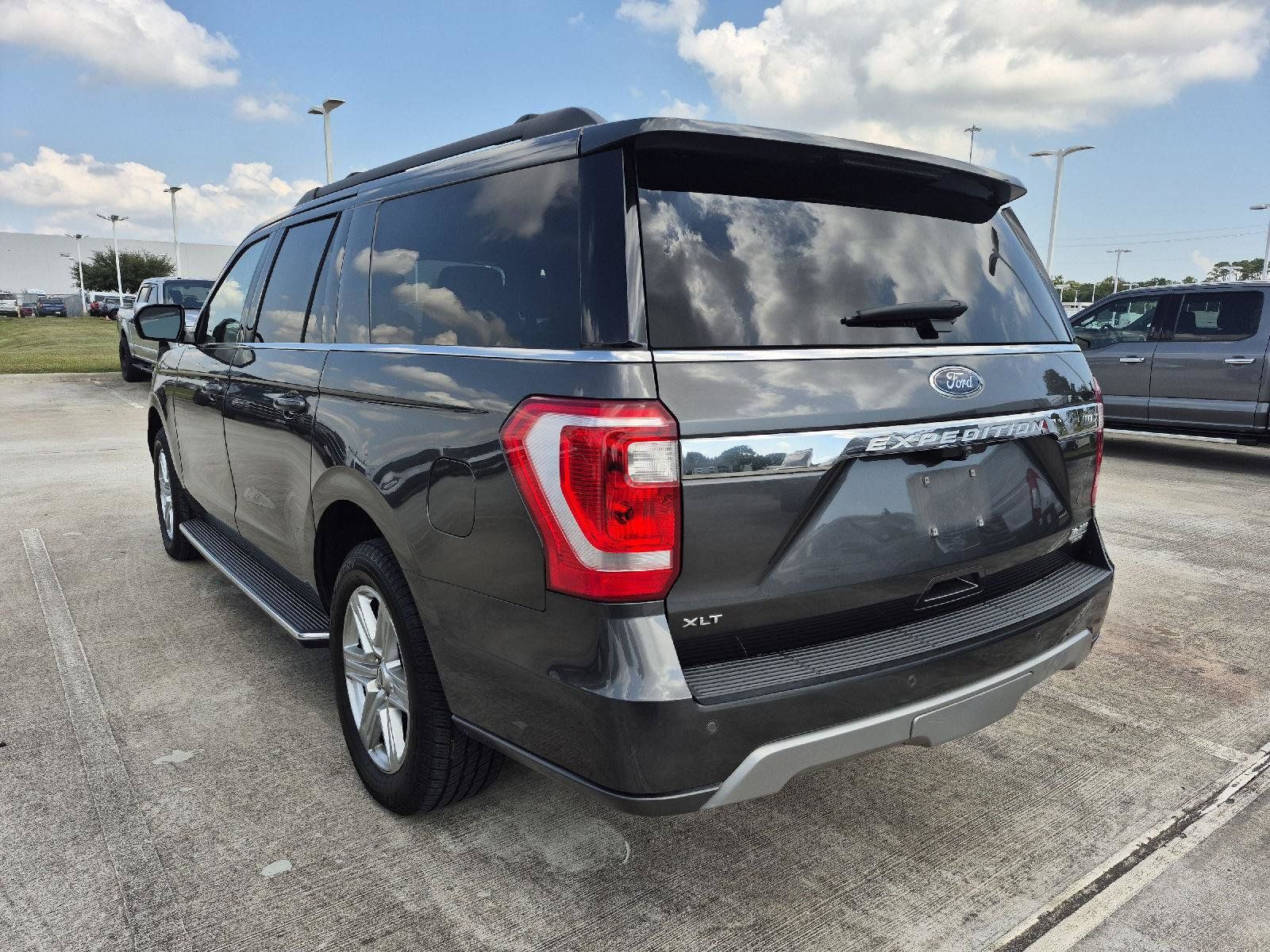 Used 2021 Ford Expedition Max XLT RWD image 18
