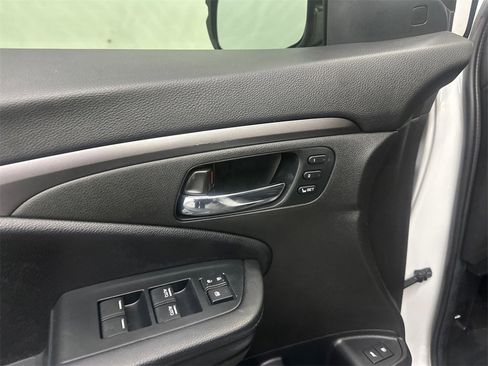 Used 2022 Honda Pilot EX-L image 12