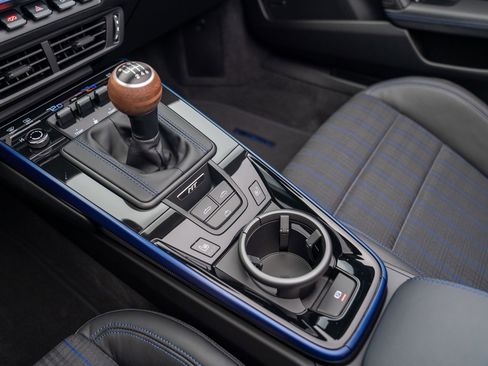 New 2026 Porsche 911 Carrera T image 25