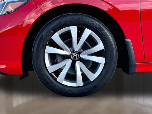Used 2025 Honda Civic LX image 28