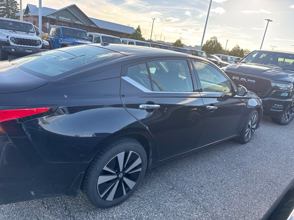 Used 2019 Nissan Altima 2.5 SV AWD/4WD image 10