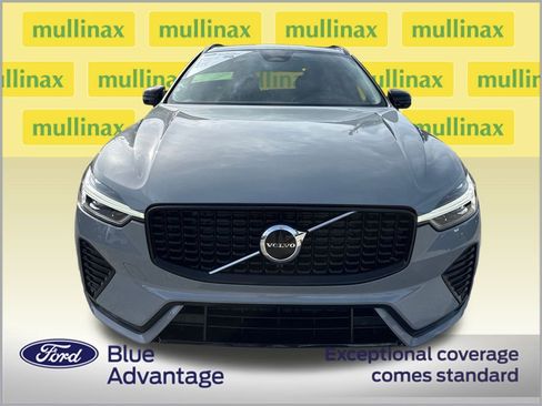 Used 2024 Volvo XC60 B5 Core w/ Protection Package Premier image 11