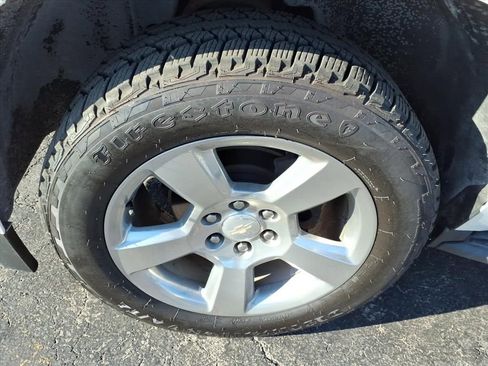 Used 2019 Chevrolet Tahoe LT image 5