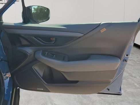 Used 2025 Subaru Outback Wilderness image 13