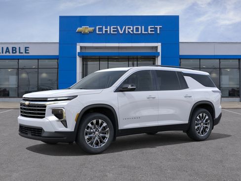New 2026 Chevrolet Traverse LT AWD/4WD image 2