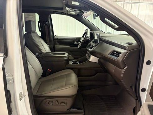 Used 2021 GMC Yukon SLT w/ SLT Premium Package image 52