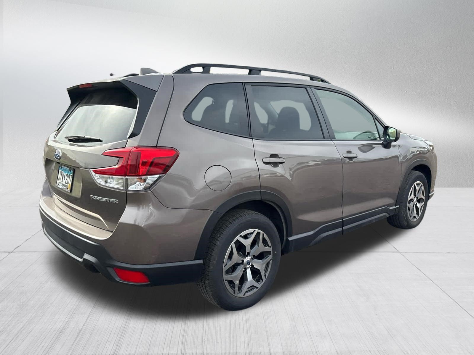 Used 2023 Subaru Forester Premium AWD/4WD image 8