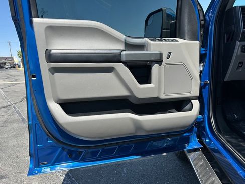 Used 2017 Ford F150 XLT w/ Equipment Group 302A Luxury AWD/4WD image 14