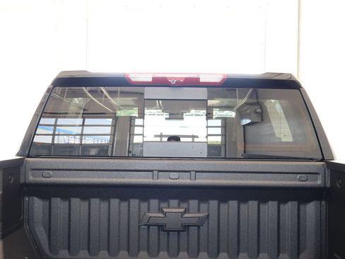 New 2026 Chevrolet Silverado 1500 High Country w/ High Country Premium Package AWD/4WD image 38