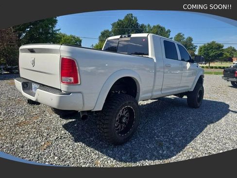Used 2018 RAM 2500 Laramie w/ Sport Appearance Group AWD/4WD image 4