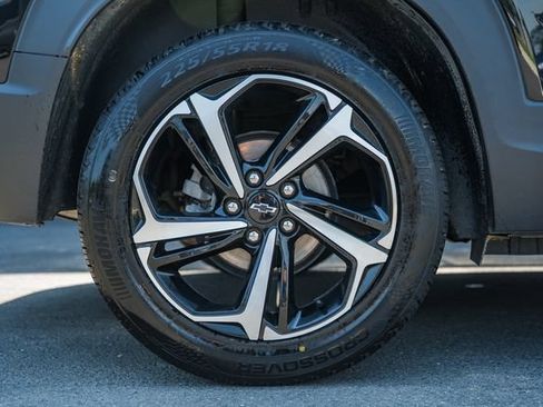 Used 2023 Chevrolet TrailBlazer RS w/ Sun and Liftgate Package AWD/4WD image 24