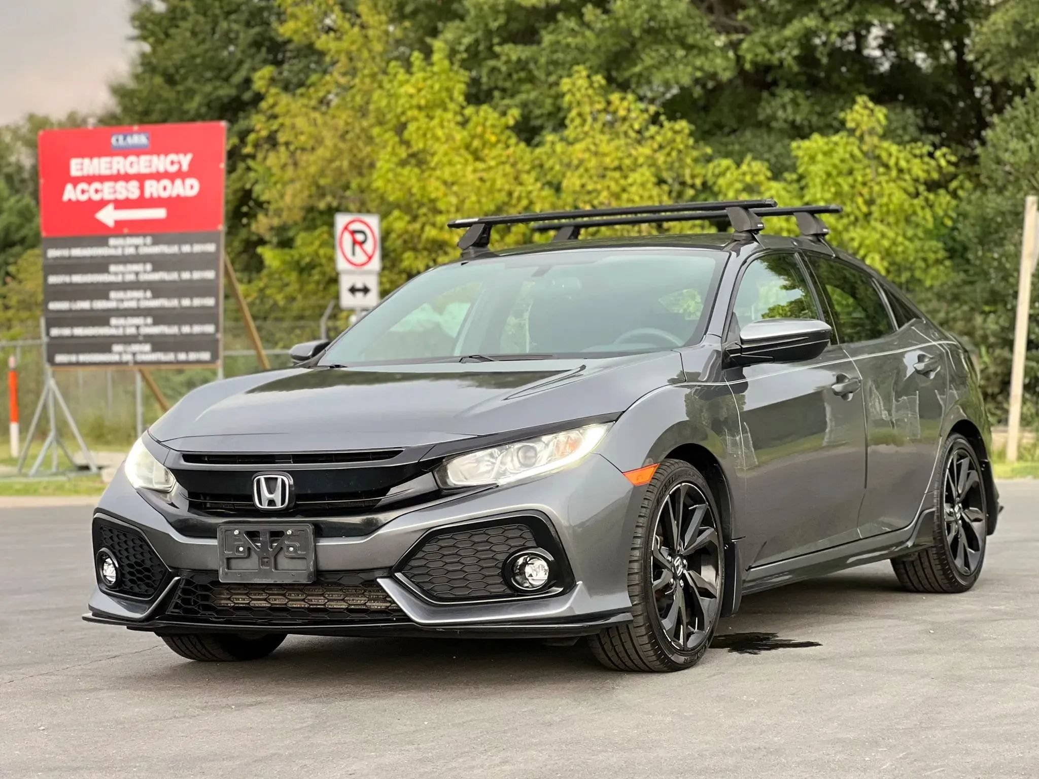 Used 2017 Honda Civic Sport image 1