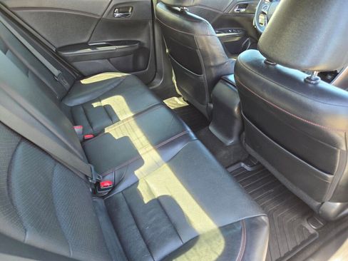 Certified 2017 Honda Accord Sport Special Edition image 19