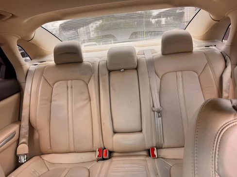 Used 2013 Lincoln MKZ FWD image 10