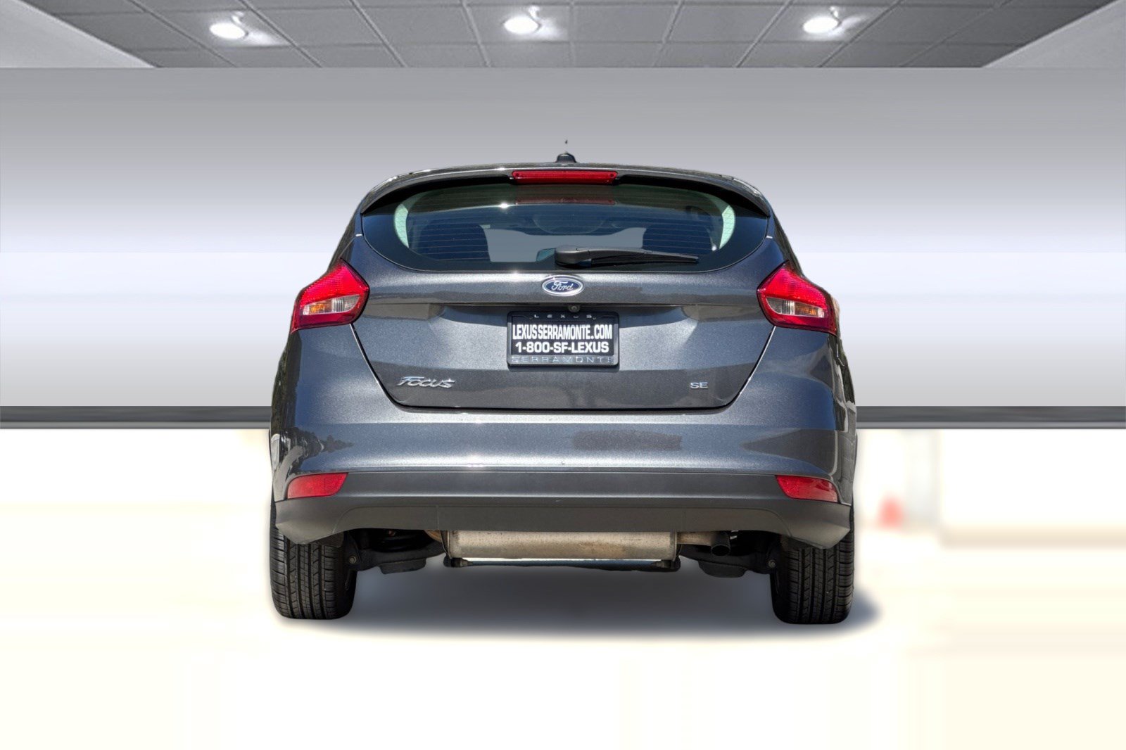 Used 2017 Ford Focus SE FWD image 9