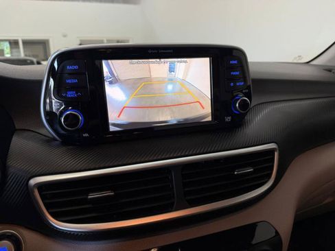 Used 2020 Hyundai Tucson Value FWD image 16
