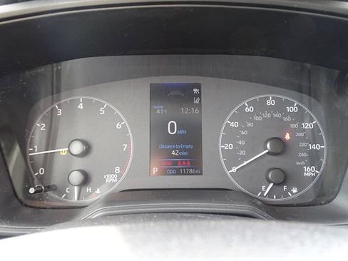 Used 2024 Toyota Corolla LE FWD image 25