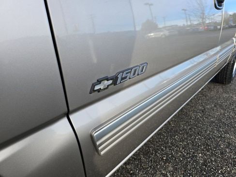 Used 2000 Chevrolet Silverado 1500 LS image 28