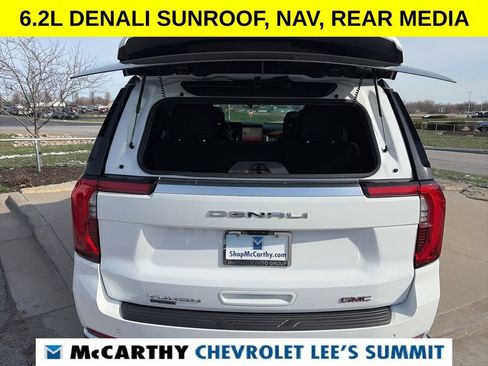 Used 2025 GMC Yukon Denali w/ Denali Reserve Package image 71