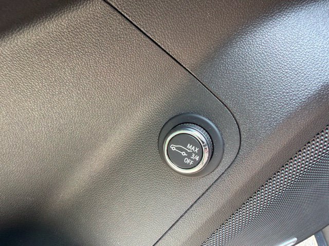 Used 2020 GMC Acadia Denali w/ LPO, Floor Liner Package AWD/4WD image 17