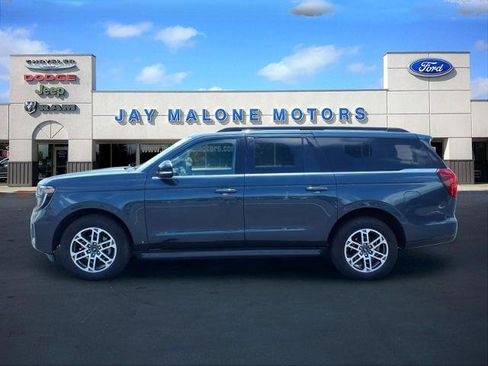 Certified 2025 Ford Expedition Max Active AWD/4WD image 4
