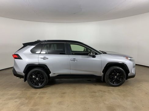 Used 2024 Toyota RAV4 XSE w/ Advanced Technology Package AWD/4WD image 7