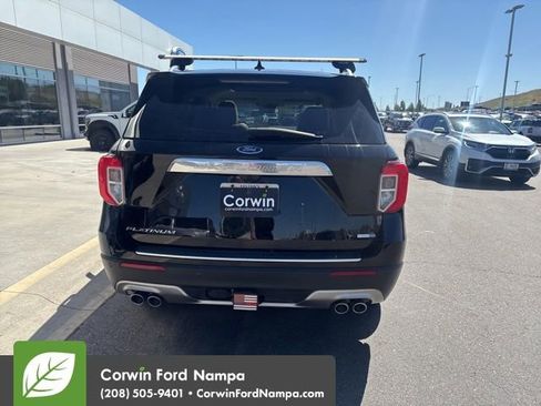 Used 2020 Ford Explorer Platinum AWD/4WD image 8