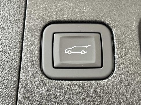 New 2026 Cadillac XT5 Premium Luxury image 12