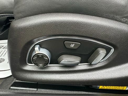 Used 2016 Cadillac XTS Vsport Platinum image 37