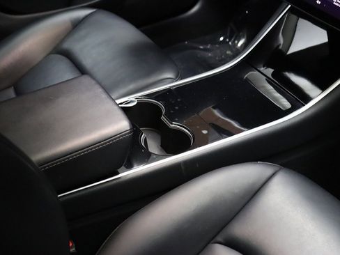 Used 2020 Tesla Model 3 Long Range image 61