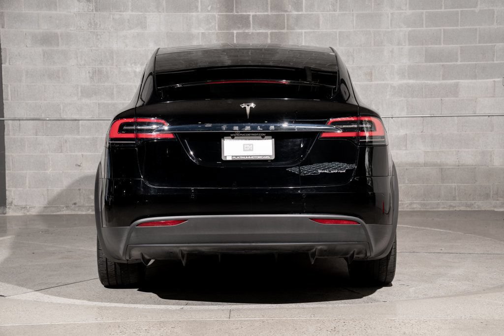 Used 2020 Tesla Model X Long Range AWD/4WD image 7