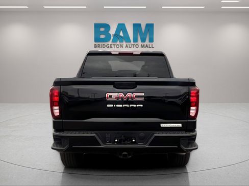New 2026 GMC Sierra 1500 Elevation image 6