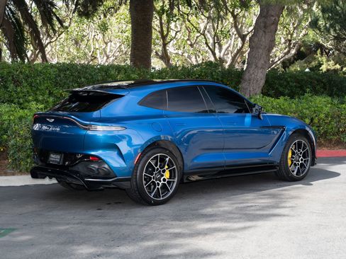 Used 2023 Aston Martin DBX 707 AWD/4WD image 3