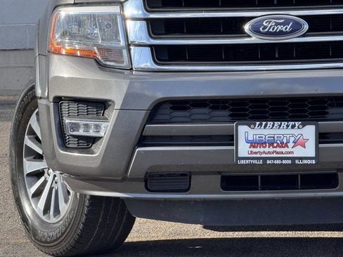 Used 2017 Ford Expedition XLT image 21