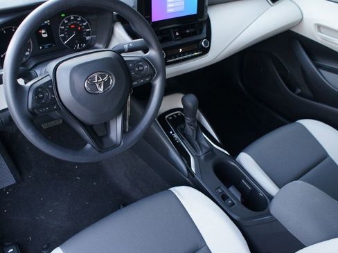 Used 2026 Toyota Corolla LE image 10