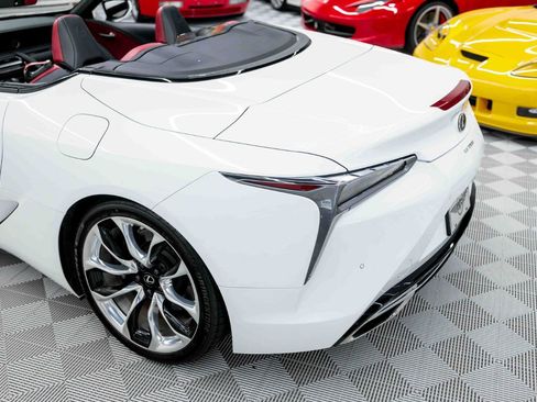 Used 2021 Lexus LC 500 Convertible w/ Touring Package RWD image 32