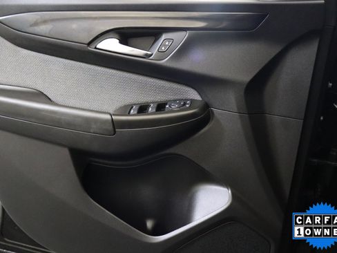 Used 2025 Chevrolet TrailBlazer LT AWD/4WD image 34