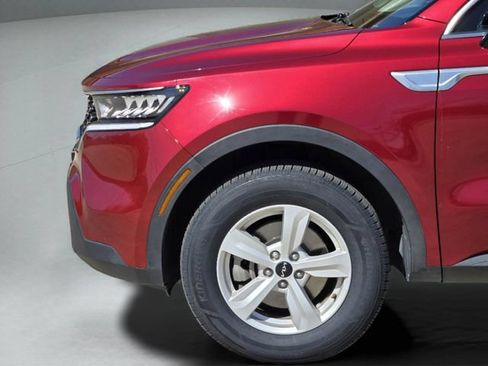 Used 2022 Kia Sorento LX AWD/4WD image 12