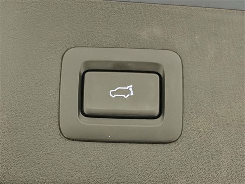 Used 2023 MAZDA CX-5 Carbon Edition image 13