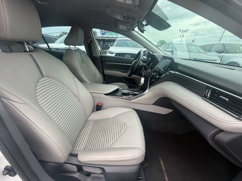 Used 2023 Toyota Camry SE image 23