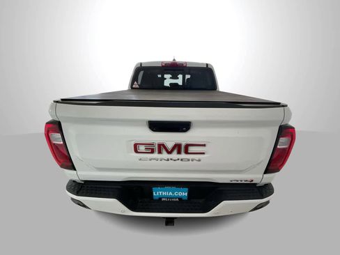 Used 2024 GMC Canyon AT4 w/ AT4 Premium Package image 7