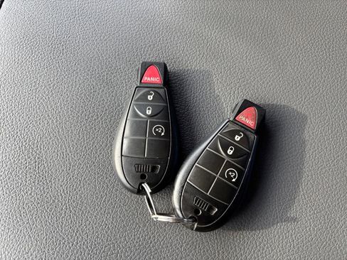 Used 2018 RAM 1500 Big Horn image 33