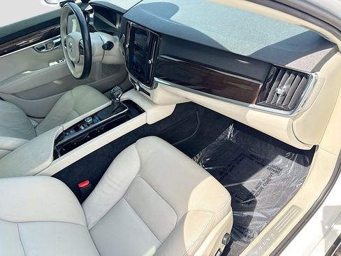 Used 2020 Volvo S90 T6 Momentum w/ Protection Package Premier AWD/4WD image 14