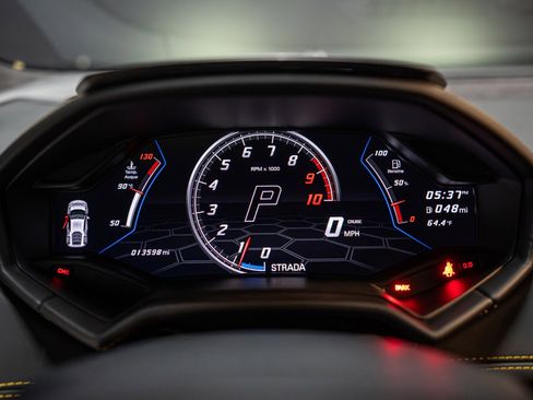 Used 2022 Lamborghini Huracan EVO image 30