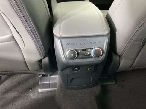 New 2026 Ford Explorer Active w/ Active Comfort Package image 26