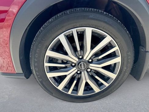 Used 2024 Nissan Kicks SV FWD image 13